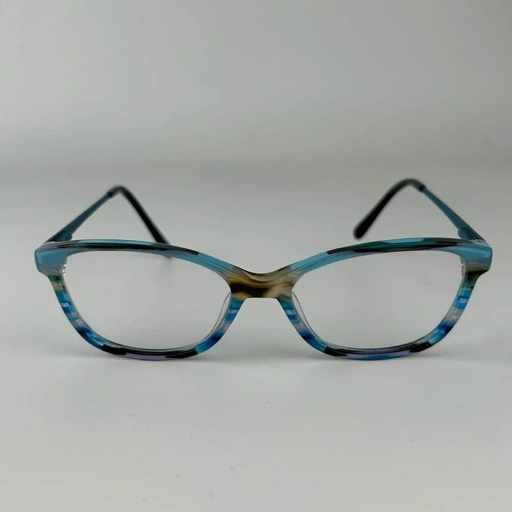 Outspoken women eyeglasses